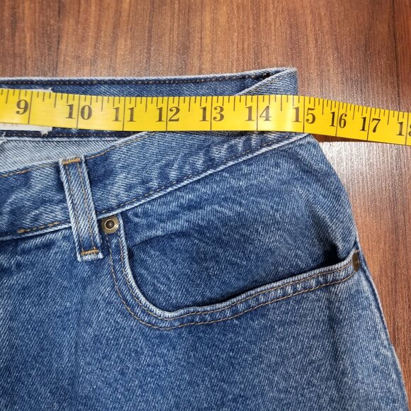 Ladies' L.L. Bean Double L Relaxed Fit Jeans, Size 12 Tall, EUC       HOST PICK - Picture 8 of 14